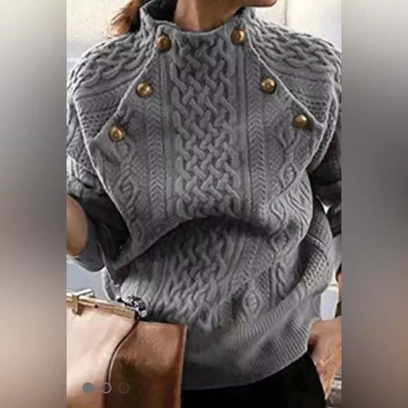 🌟Host Pick🌟Soft Sweater S w/brass buttons - Picture 1 of 7